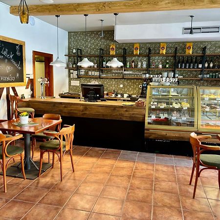 Penzion Pohadka Trebon Ngoại thất bức ảnh